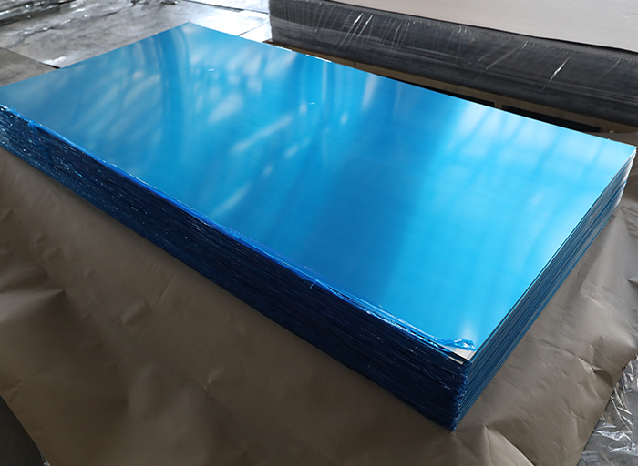 鋁及鋁合金覆膜板2.jpg 鋁及鋁合金覆膜板2.jpg