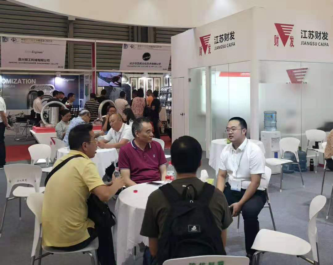 畢總.jpg 畢總.jpg